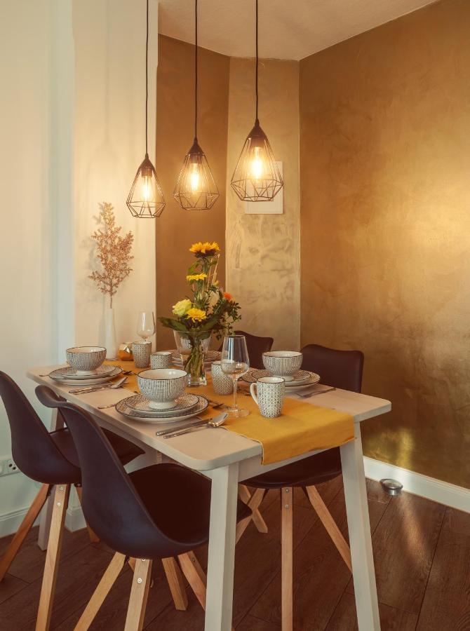 Goldrausch - Glanzvolle Ferienwohnung In Meissen Am Lutherplatz Экстерьер фото